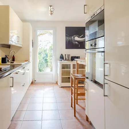 Grenadine - Climatisee Avec Piscine *